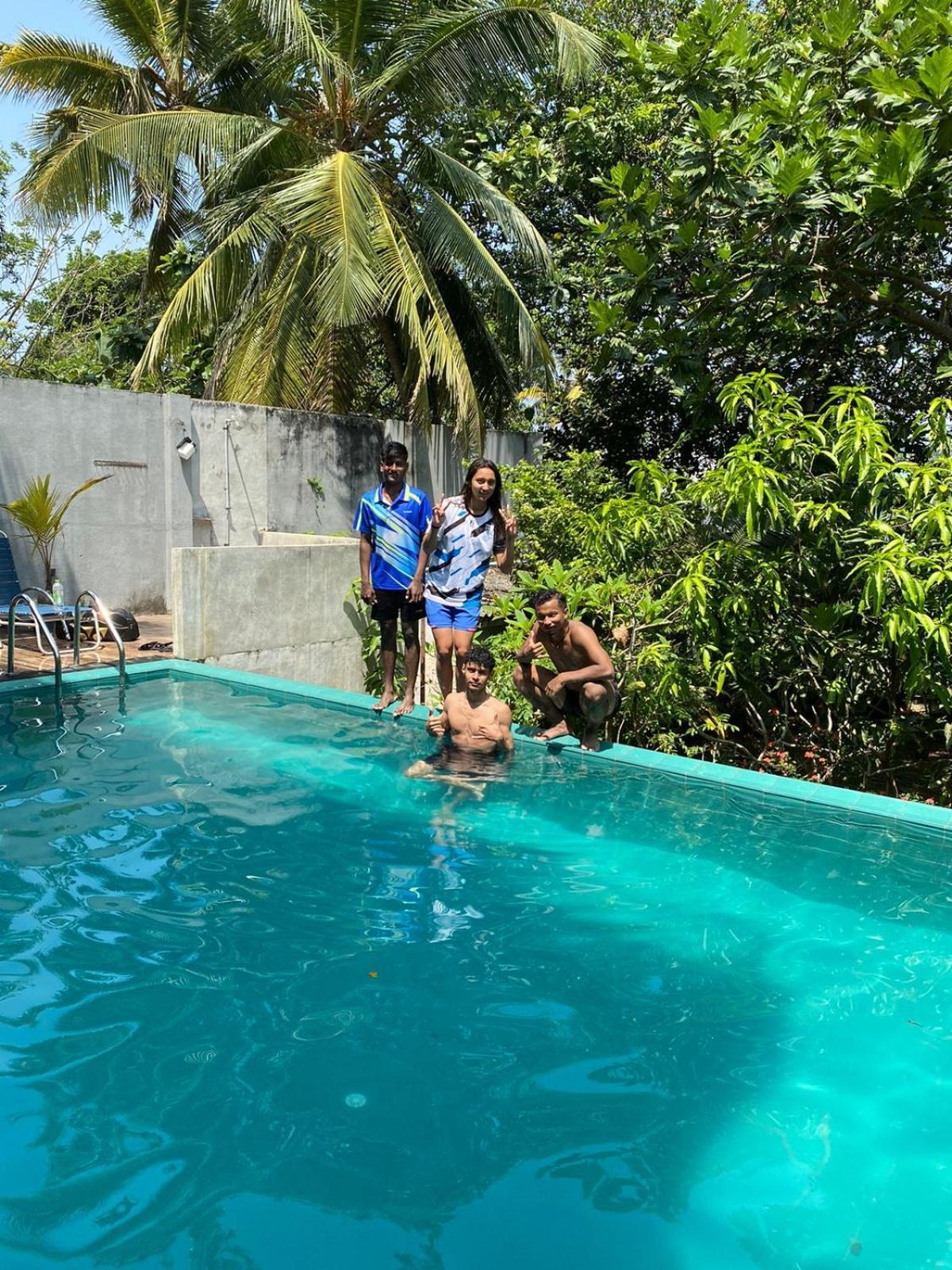 Thalangama Lakeview Lodge Battaramulla Buitenkant foto