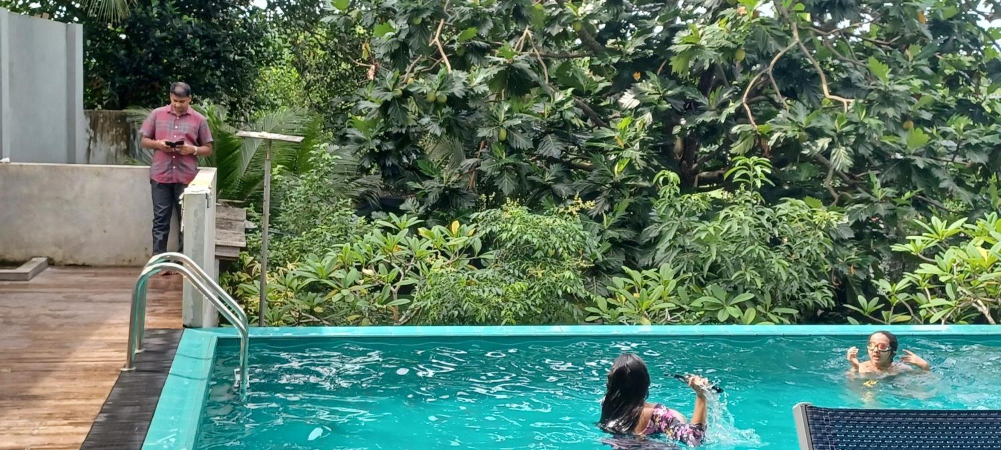 Thalangama Lakeview Lodge Battaramulla Buitenkant foto